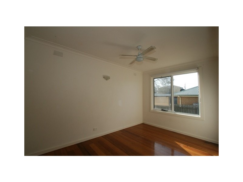 19 Edgar Road, San Remo VIC 3925