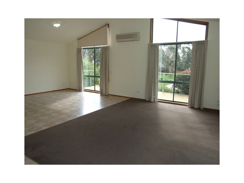 7 Waratah Close, Cowes VIC 3922