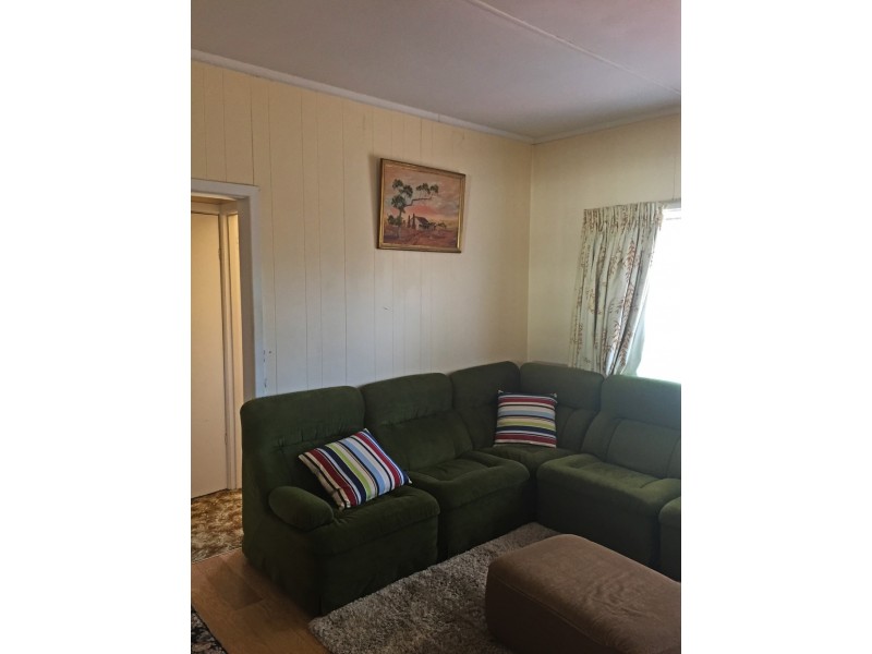 17 Grandview Grove, Cowes VIC 3922