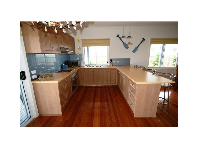 23 Katherine Circuit, Cowes VIC 3922