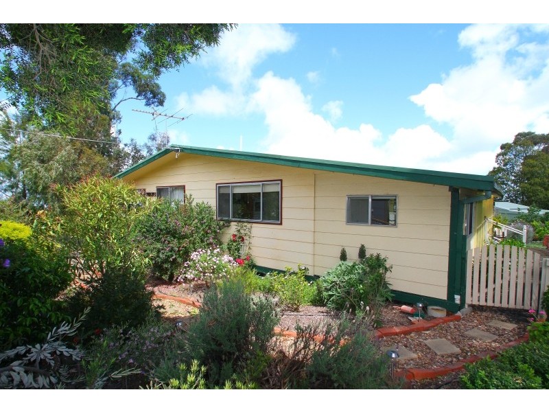 12 Trafalgar Street, Rhyll VIC 3923
