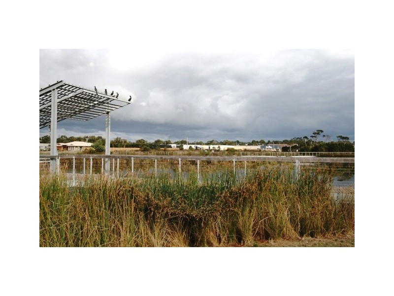 11 Seagrass Avenue, Cowes VIC 3922