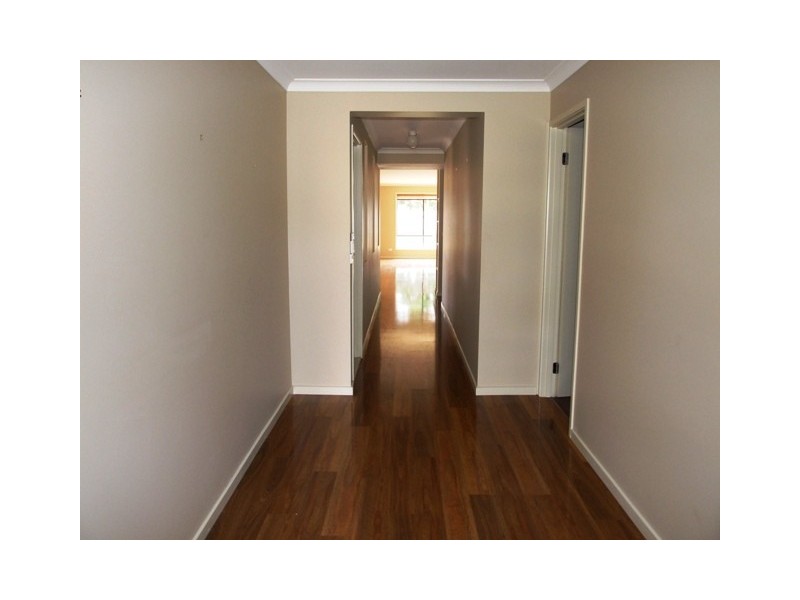 23 Robert Drive, Cowes VIC 3922