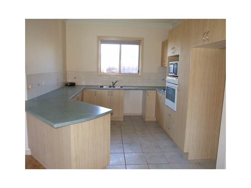 4/52-54 Genista St, San Remo VIC 3925