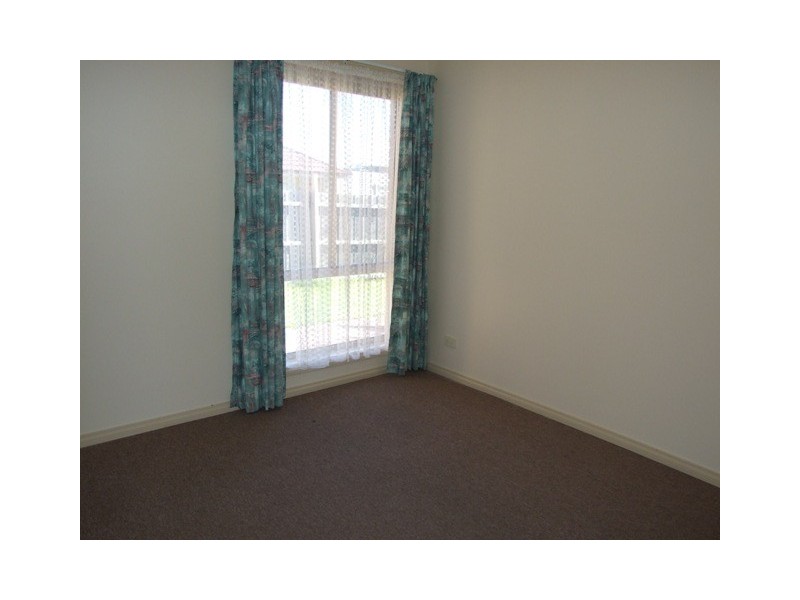 4/52-54 Genista St, San Remo VIC 3925