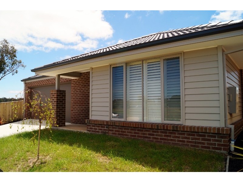 27 Elvington Avenue, Cowes VIC 3922