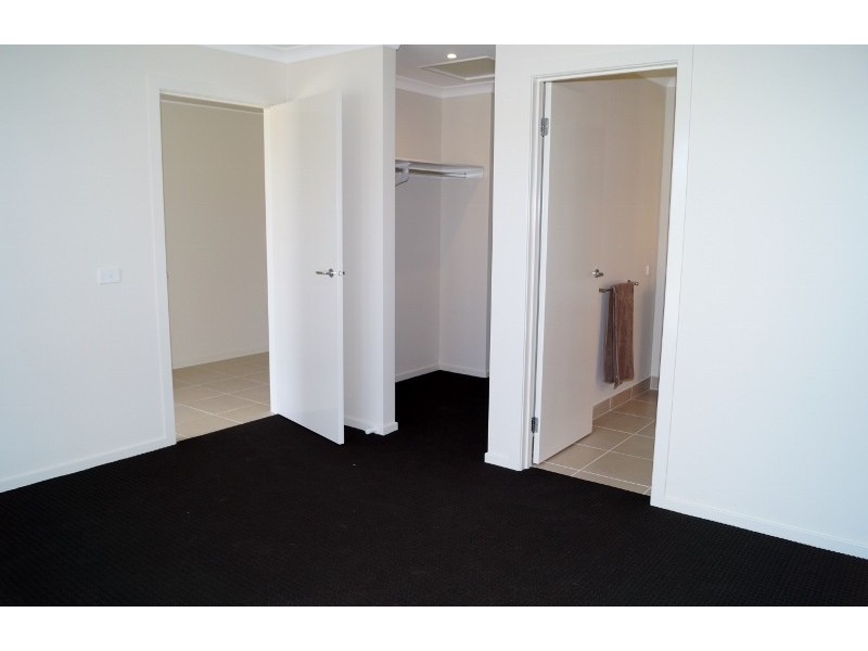 27 Elvington Avenue, Cowes VIC 3922