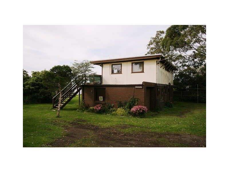 1 Langard Road, Cowes VIC 3922