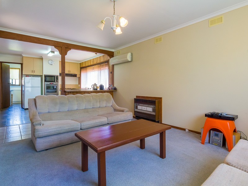 21 St Georges Road, Cowes VIC 3922