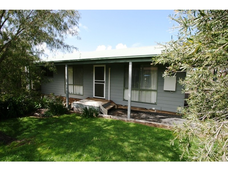 5 Boronia Court, Cowes VIC 3922