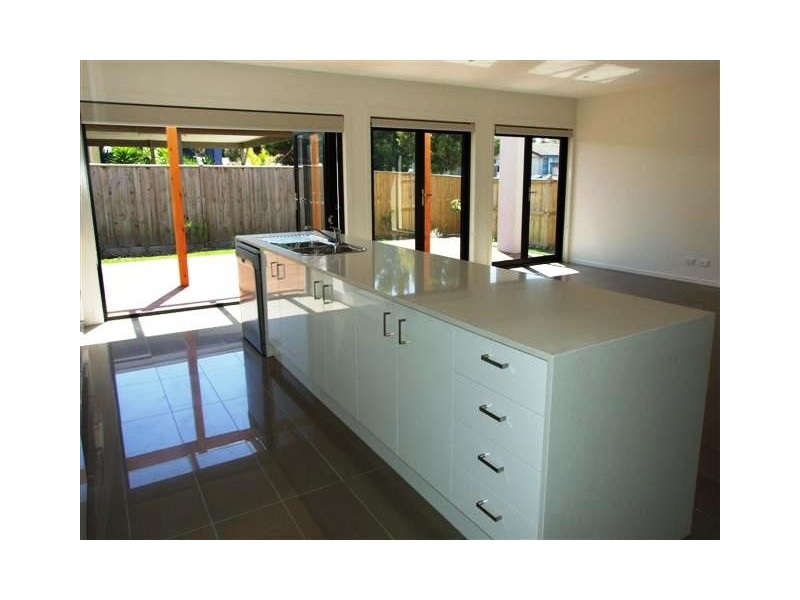 11 Pobblebonk Place, Cowes VIC 3922