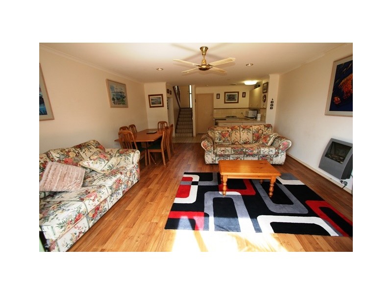 8/6 Findlay Street, Cowes VIC 3922