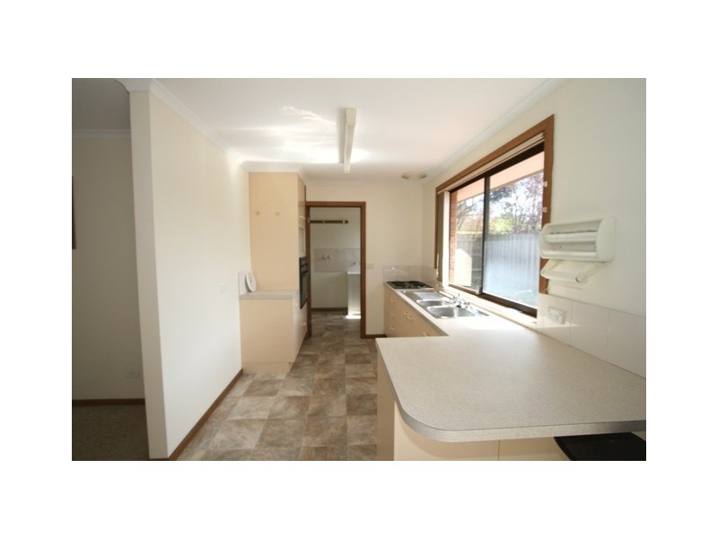 2/42 Walton Street, Cowes VIC 3922