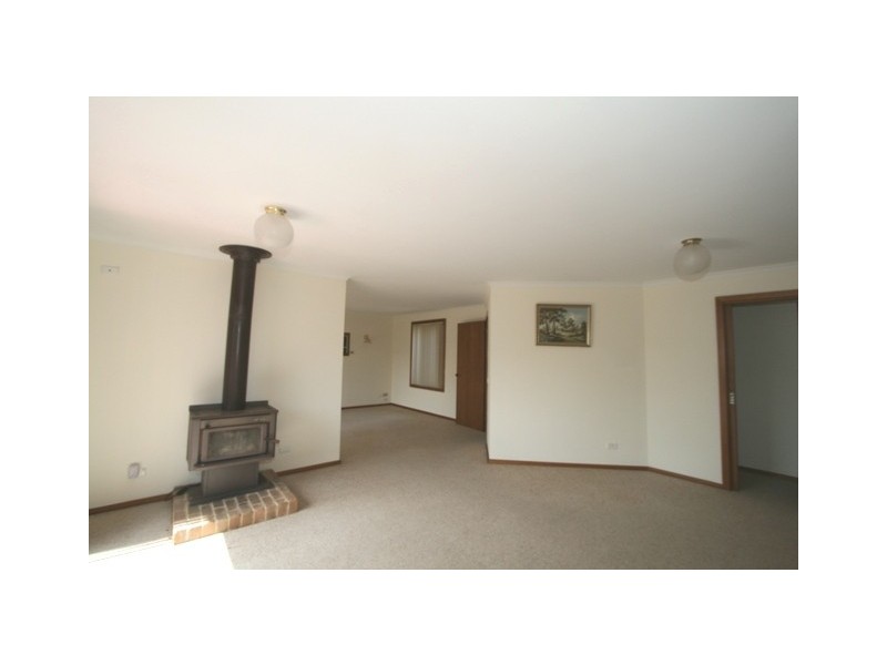 2/42 Walton Street, Cowes VIC 3922