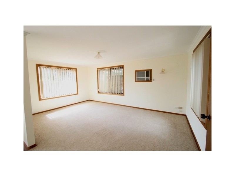 2/42 Walton Street, Cowes VIC 3922