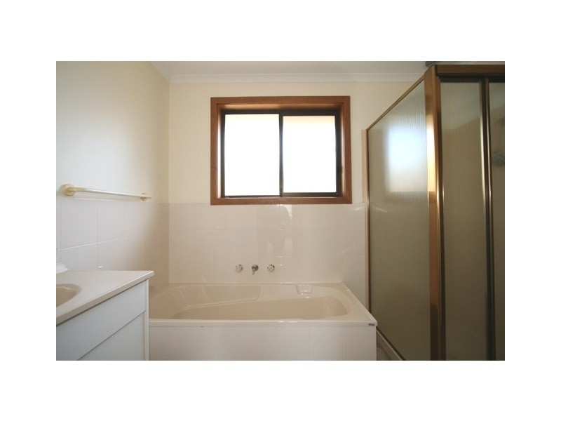 2/42 Walton Street, Cowes VIC 3922