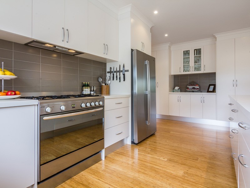 4 Poulter Avenue, Rhyll VIC 3923