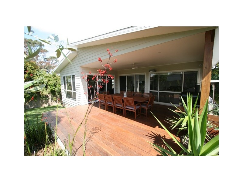 4 Poulter Avenue, Rhyll VIC 3923