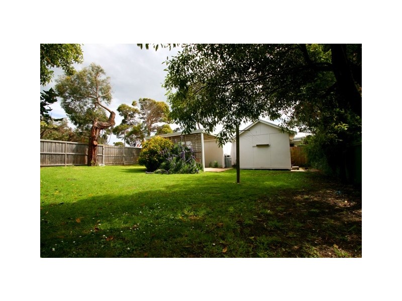 112 Church Street, Cowes VIC 3922