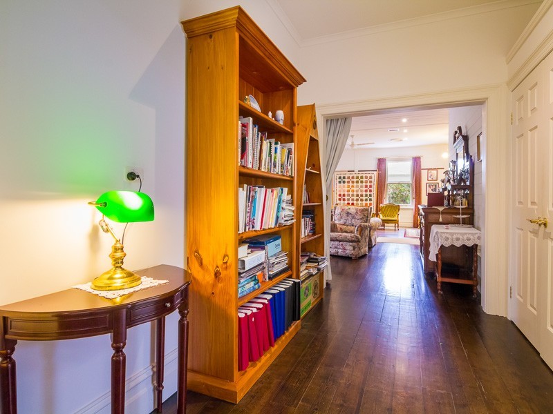 27-29 Osbourne Avenue, Cowes VIC 3922