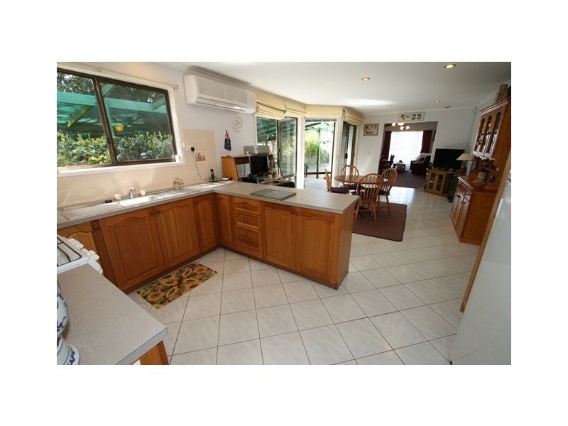 94 Scenic Drive, Cowes VIC 3922