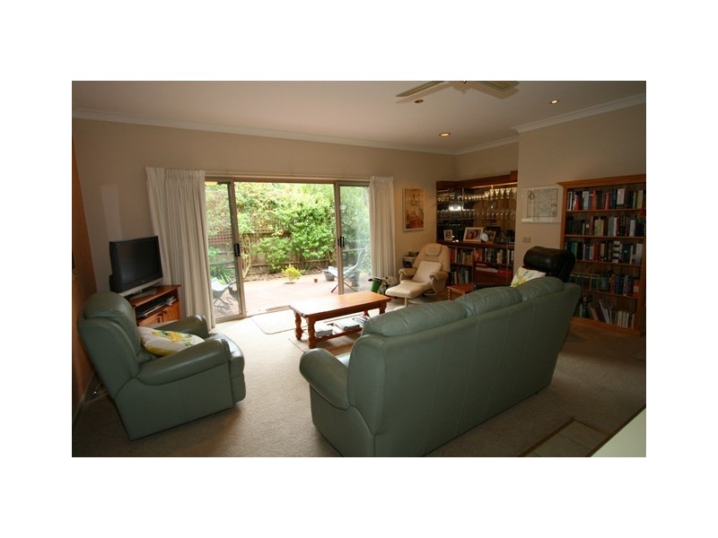 15 Walton Street, Cowes VIC 3922