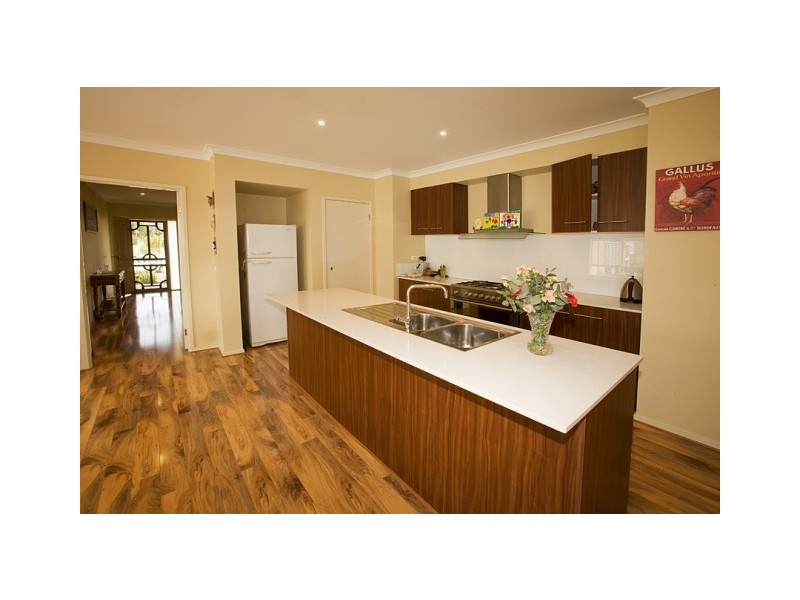 38 Seagrove Way, Cowes VIC 3922