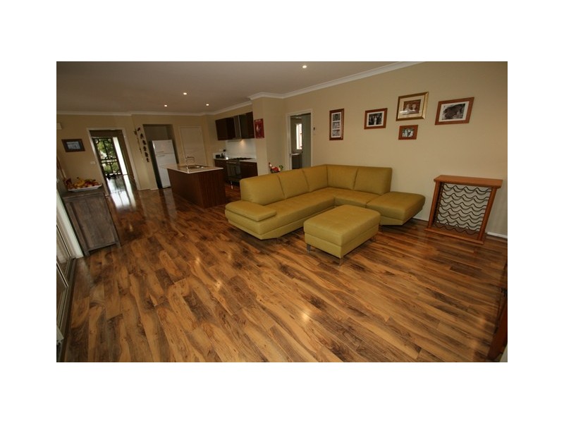 38 Seagrove Way, Cowes VIC 3922