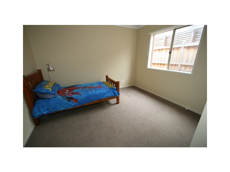 38 Seagrove Way, Cowes VIC 3922