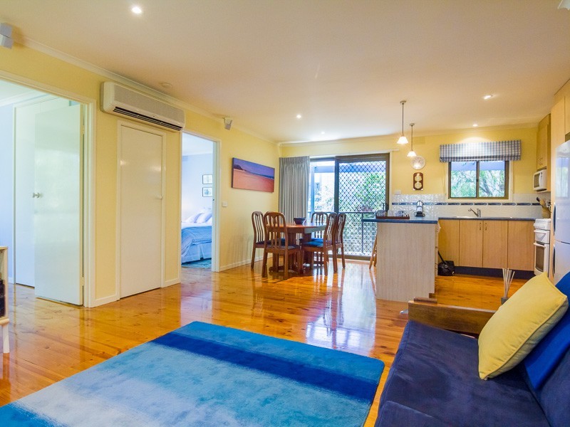 7 Dolphin Drive, Smiths Beach VIC 3922