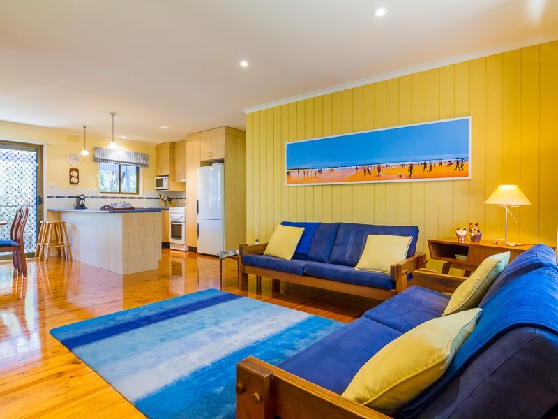 7 Dolphin Drive, Smiths Beach VIC 3922