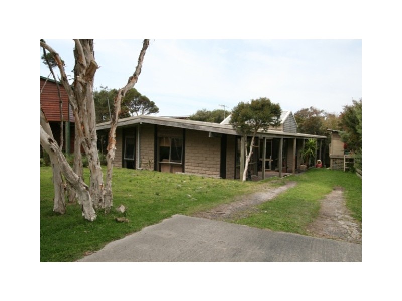 25 Manly Avenue, Cape Woolamai VIC 3925