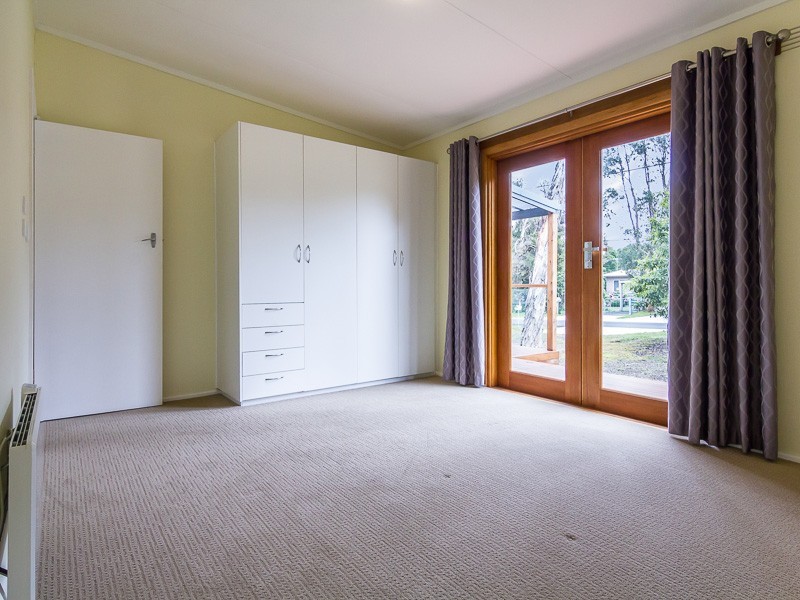 17 Ti Tree Drive, Cowes VIC 3922
