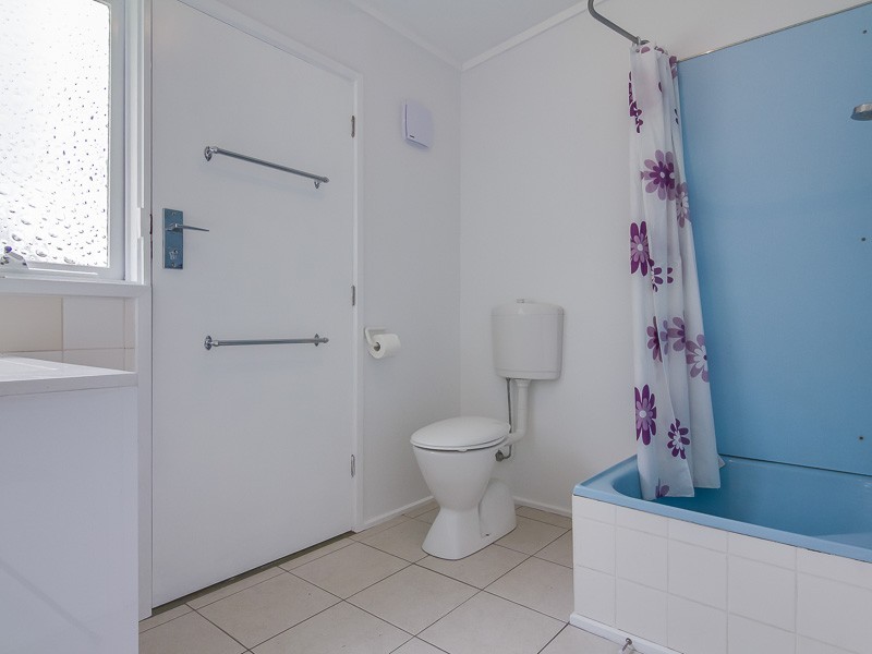 17 Ti Tree Drive, Cowes VIC 3922