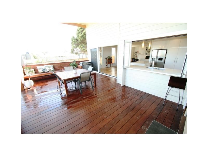 12 Currawong Close, Cowes VIC 3922