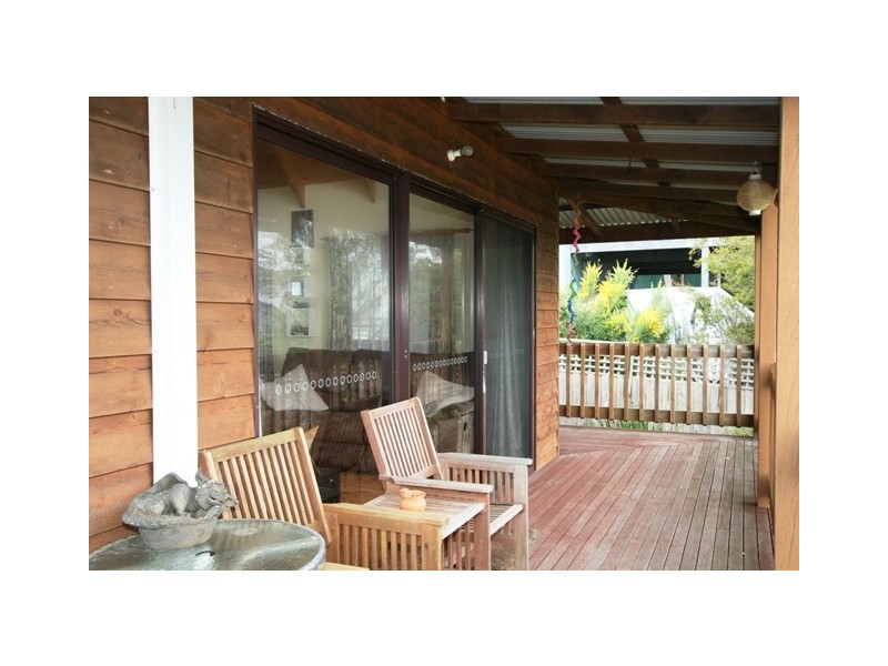 19 Terry Crescent, Wimbledon Heights VIC 3922