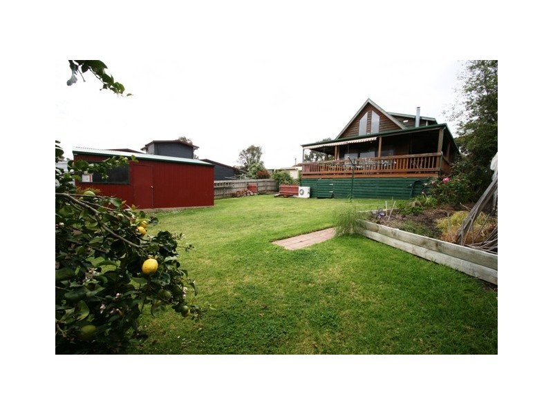 19 Terry Crescent, Wimbledon Heights VIC 3922