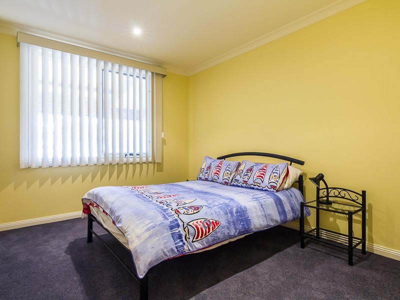 Apt 12/16 The Esplanade, Cowes VIC 3922