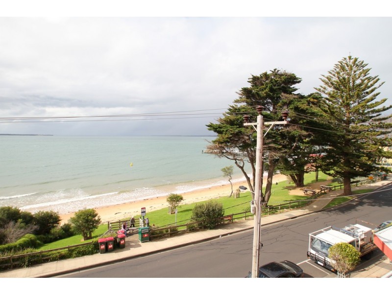 Apt 12/16 The Esplanade, Cowes VIC 3922