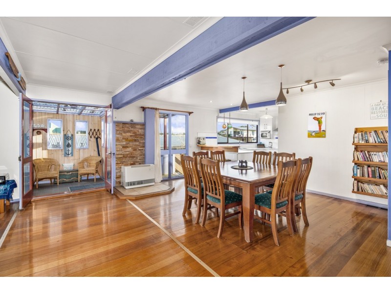 29 Hollywood Crescent, Smiths Beach VIC 3922