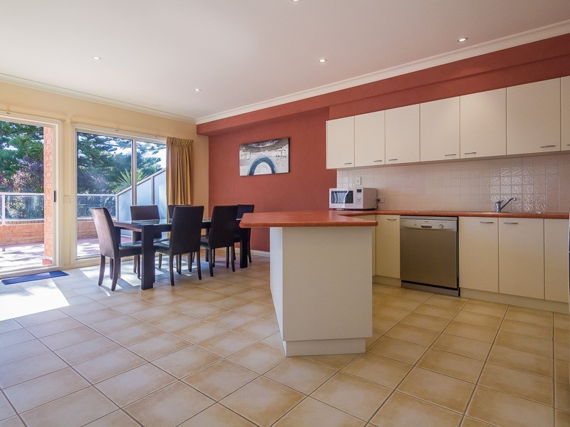 Apartment 25, 1-3 Warley Avenue, Cowes VIC 3922