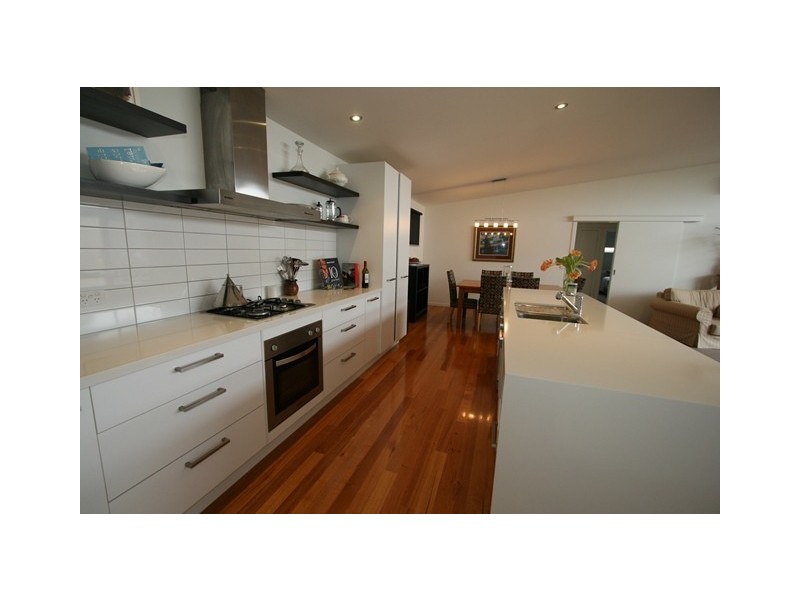 3 Cove Place, Cowes VIC 3922