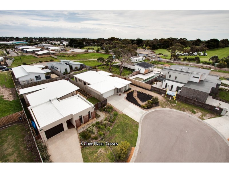 3 Cove Place, Cowes VIC 3922
