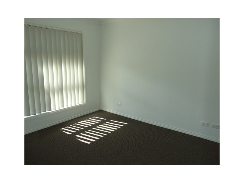 2/1a Wagtail Way, Cowes VIC 3922