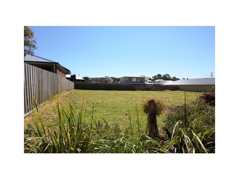 26 Anderson Road, Cowes VIC 3922