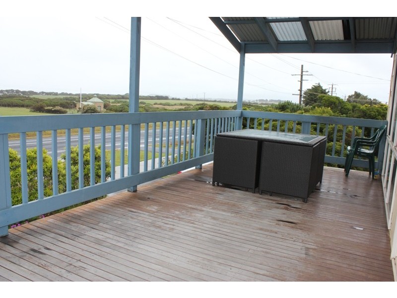 1/141 Phillip Island Road, Surf Beach VIC 3922