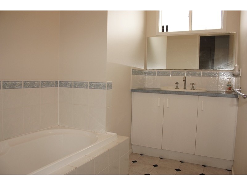 1/141 Phillip Island Road, Surf Beach VIC 3922