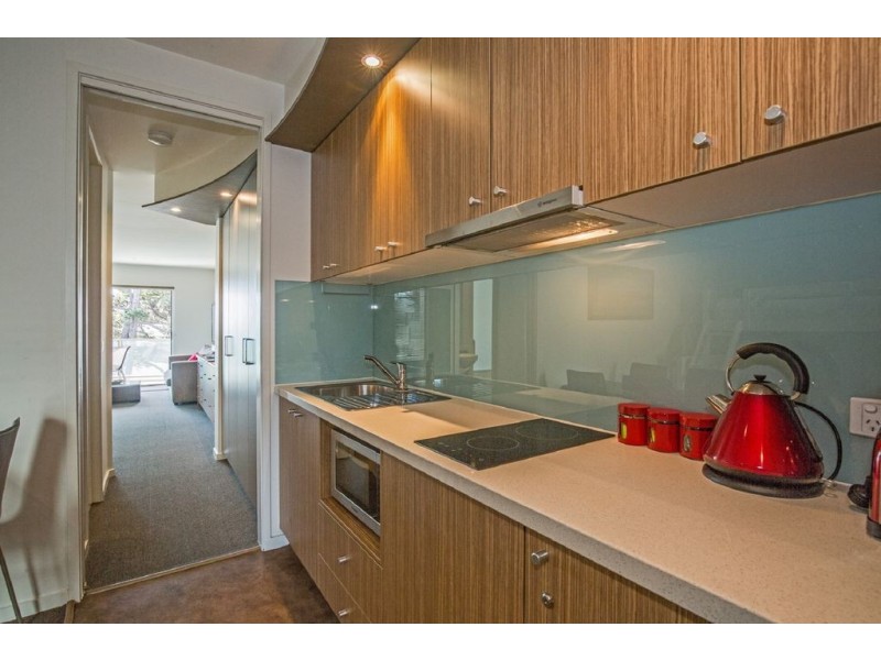 240/1 The Esplanade, Cowes VIC 3922