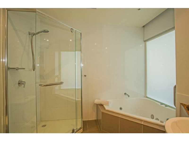 240/1 The Esplanade, Cowes VIC 3922