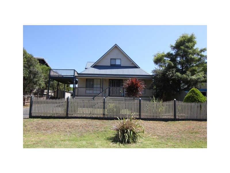 14 Clipper Crescent, Sunset Strip VIC 3922